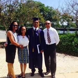 Meet your Posher, Leslie